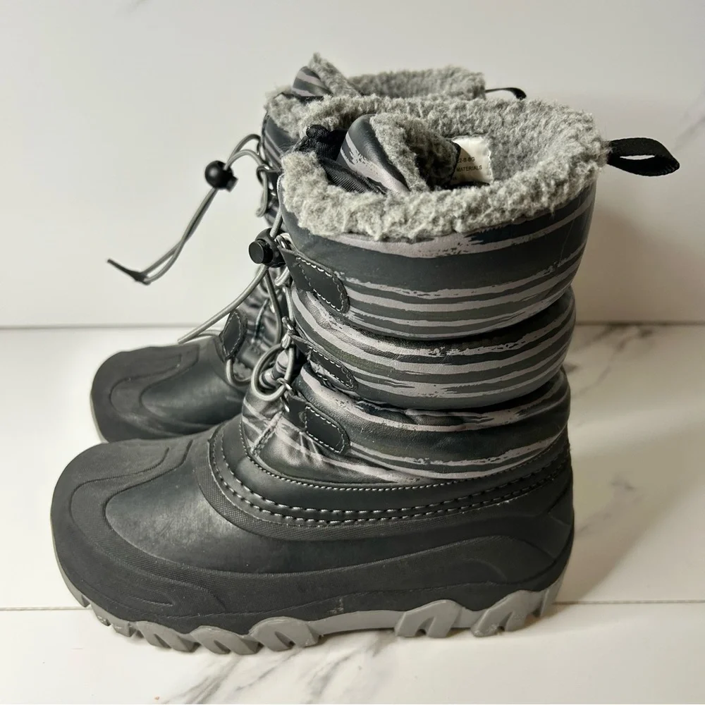Tamarack Kids Snow Boots Water Resistant Insulated Size 3
